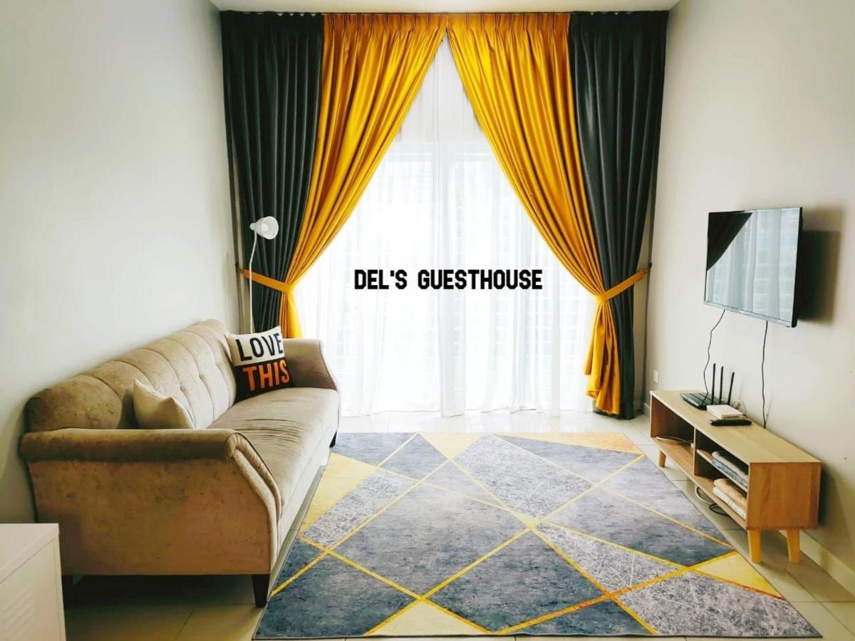 Del'S Guesthouse @ Southville Same Level With Pool Fits 8 Bangi Ngoại thất bức ảnh